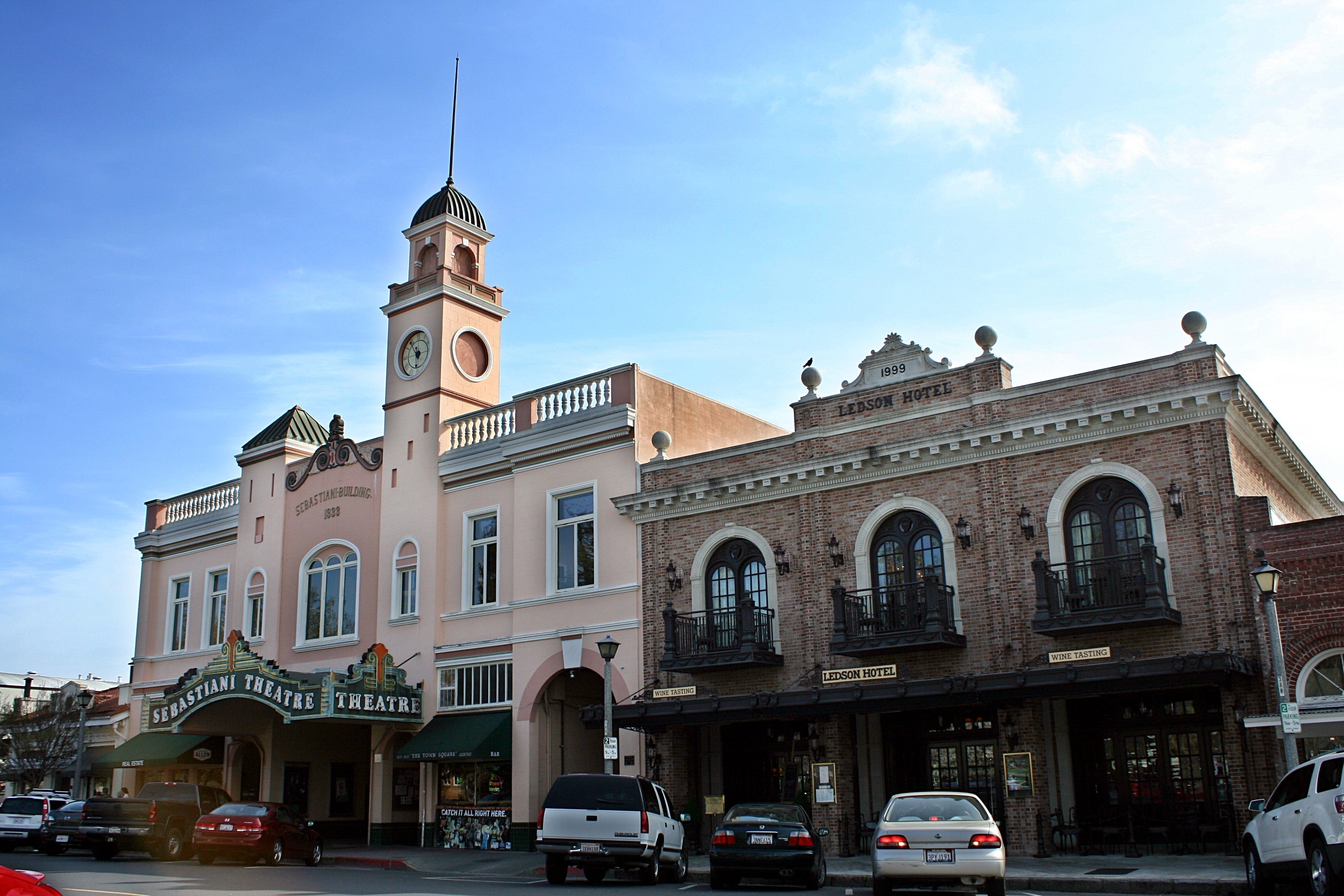 Sonoma Plaza, 11:04 a.m. to 3:47 p.m.